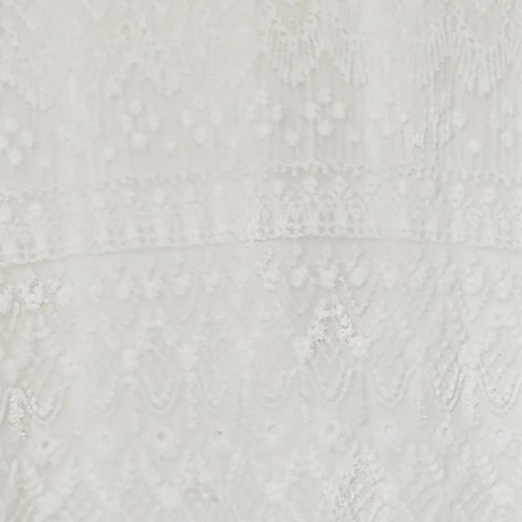 Pins and Needles Sleeveless Lace Dress - Picture 3 of 10